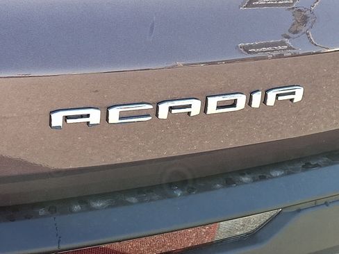 New 2026 GMC Acadia Elevation image 12