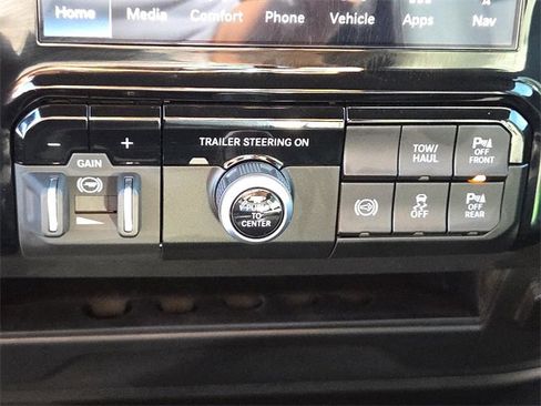 Used 2025 RAM 2500 Tradesman image 22