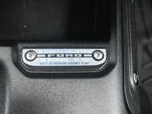 Used 2021 Ford Bronco Base image 20