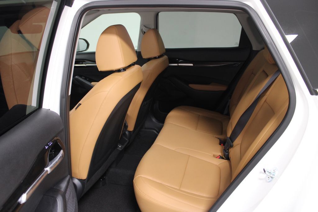 Used 2025 Kia Seltos EX w/ EX Sunroof Package FWD image 17