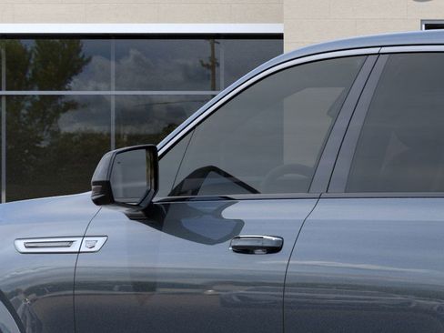 New 2025 Cadillac Escalade IQ Luxury 1 w/ Smart Trailering package image 46