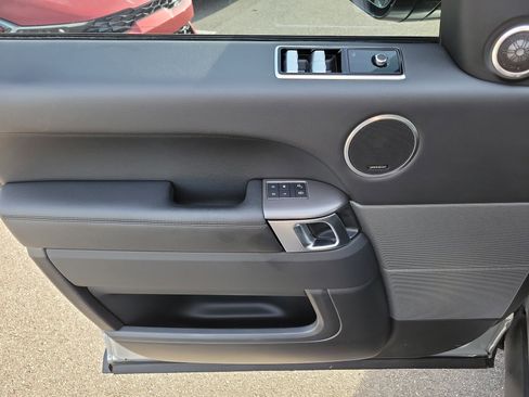 Used 2020 Land Rover Range Rover Sport SE AWD/4WD image 21