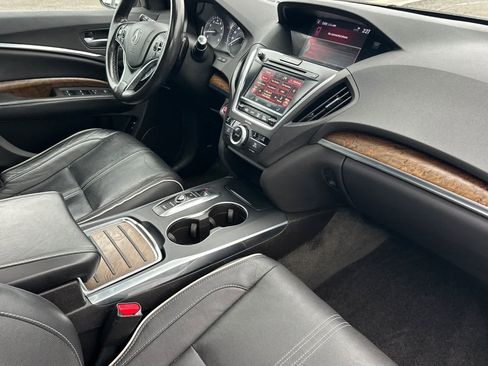Used 2017 Acura MDX SH-AWD w/ Advance Package image 16