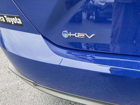 New 2026 Toyota Camry SE FWD image 11