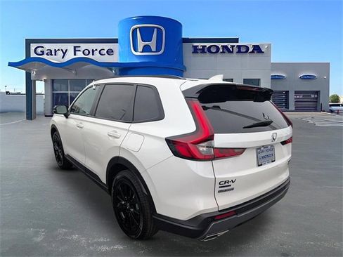 Used 2026 Honda CR-V Sport Touring image 3