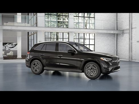 Certified 2026 Mercedes-Benz GLC 300 4MATIC image 8