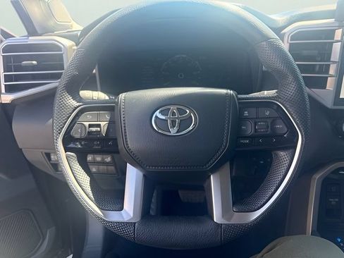 Used 2024 Toyota Tundra Limited AWD/4WD image 17