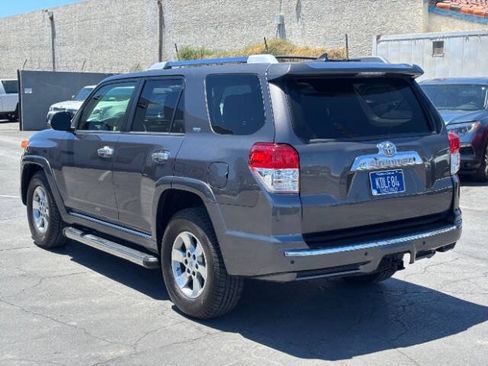 Used 2012 Toyota 4Runner SR5 RWD image 5