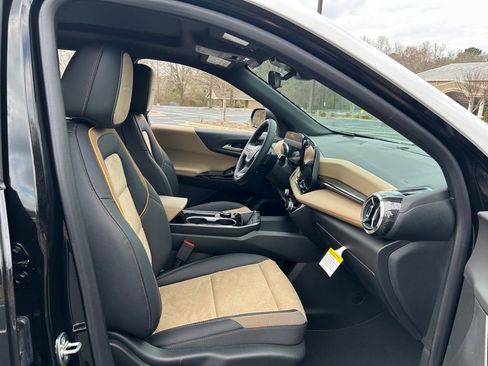 New 2026 Chevrolet Equinox ACTIV w/ Safety and Technology Package FWD image 51