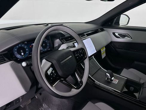 New 2026 Land Rover Range Rover Velar Dynamic SE image 20
