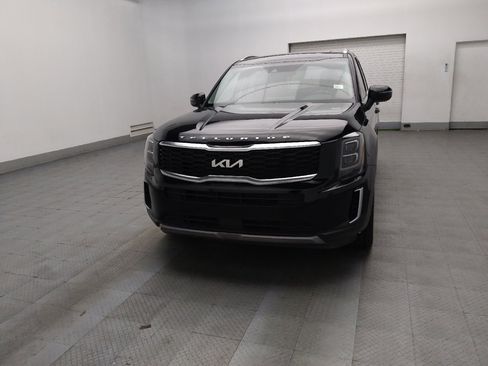 Used 2022 Kia Telluride EX w/ EX Premium Package image 15