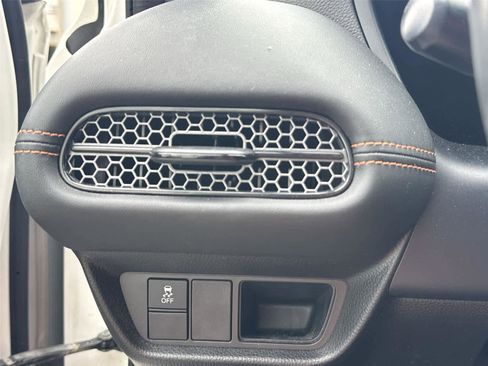 Used 2023 Honda HR-V Sport image 19