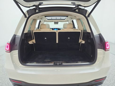 Certified 2022 Mercedes-Benz GLS 450 4MATIC image 18