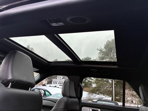 Used 2021 Ford Explorer ST w/ ST Street Pack image 28