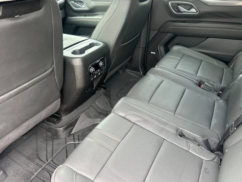 Used 2024 Chevrolet Suburban RST w/ Luxury Package AWD/4WD image 14