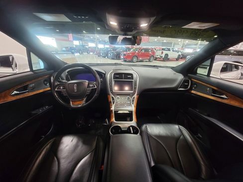 Used 2020 Lincoln Nautilus Reserve image 21