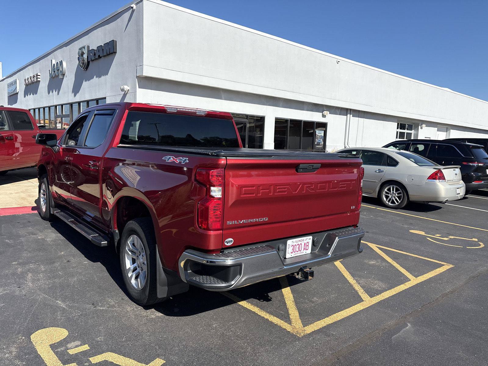 Used 2019 Chevrolet Silverado 1500 LT w/ All-Star Edition AWD/4WD image 7