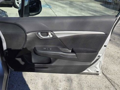 Used 2013 Honda Civic EX image 18
