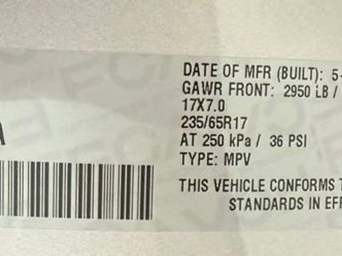 Certified 2024 Chrysler Pacifica Touring-L image 22