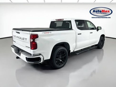 Used 2022 Chevrolet Silverado 1500 Custom w/ LPO, Blackout Package AWD/4WD image 2