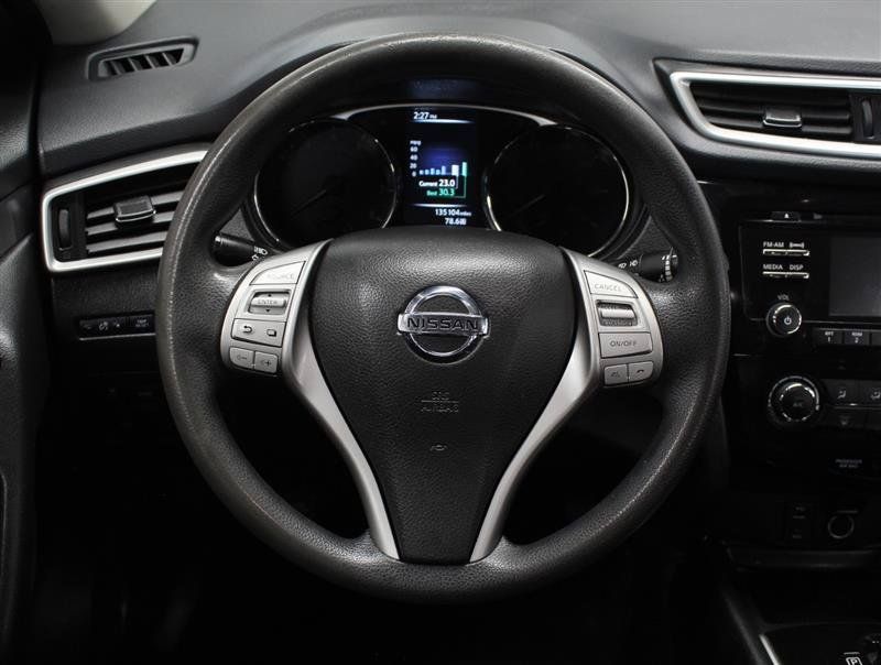 Used 2016 Nissan Rogue S AWD/4WD image 14