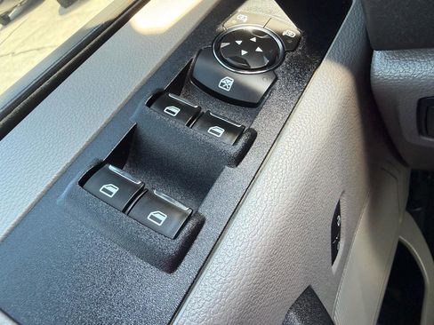 Used 2022 Ford F250 XL w/ STX Appearance Package AWD/4WD image 25