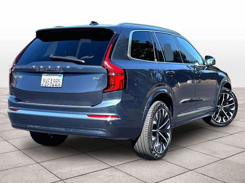 Used 2026 Volvo XC90 B6 Plus w/ Protection Package Premier AWD/4WD image 16