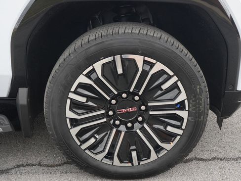 New 2026 GMC Sierra EV Denali image 15