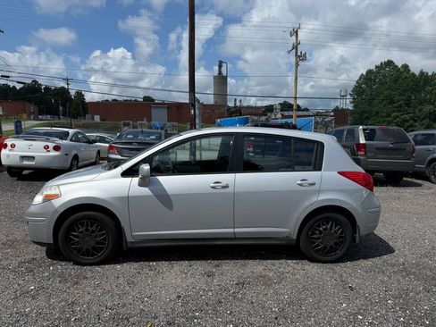 Used 2008 Nissan Versa 1.8 S w/ PWR Pkg FWD image 3