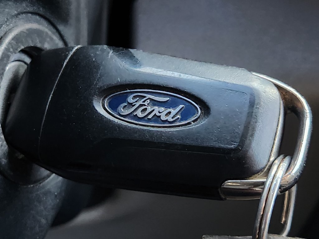 Used 2016 Ford F150 XLT AWD/4WD image 20
