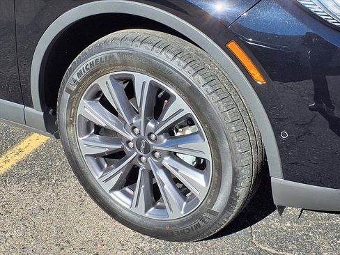 Used 2022 Lincoln Corsair Reserve w/ Equipment Group 201A image 26