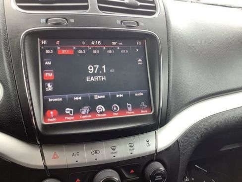 Used 2018 Dodge Journey GT image 33