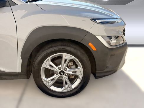 Used 2023 Hyundai Kona SEL image 12