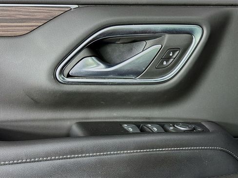 Used 2022 Chevrolet Suburban LS image 22