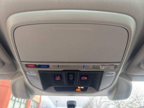 Used 2021 Subaru Forester Premium image 31