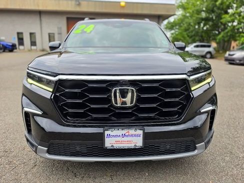 Used 2024 Honda Pilot Elite image 8