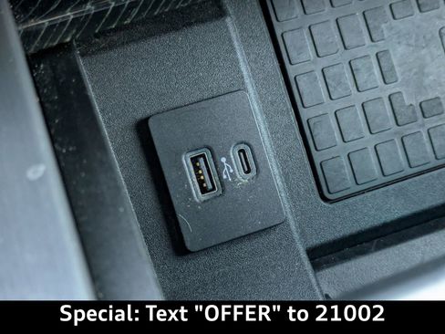 Used 2021 Ford F250 Platinum w/ Tremor Off-Road Package image 26