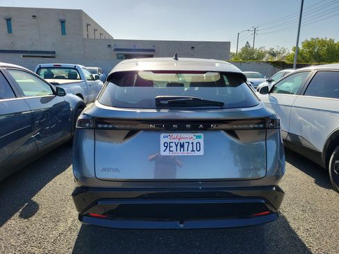 Used 2023 Nissan Ariya FWD image 5