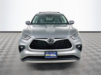 New 2026 Toyota Highlander Platinum video 2