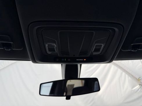 Used 2019 Chevrolet Silverado 1500 LT w/ Texas Edition RWD image 39