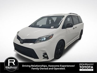 Used 2020 Toyota Sienna SE Premium w/ Nightshade Edition