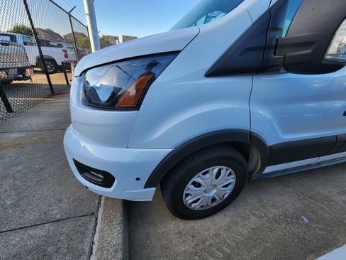 Used 2025 Ford Transit 350 XLT RWD image 7