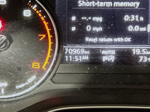 Used 2018 Audi Q5 2.0T Premium w/ Convenience Package AWD/4WD image 8