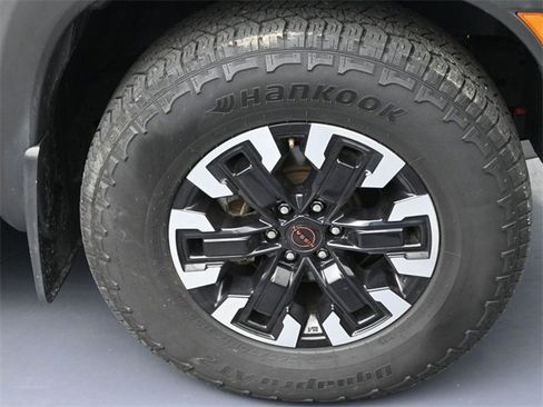 Used 2023 Nissan Frontier PRO-4X w/ Pro Convenience Package image 6