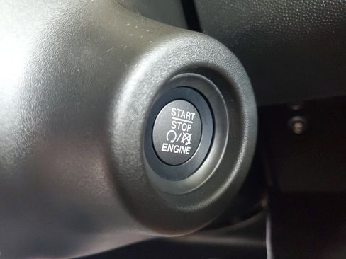 Used 2026 RAM ProMaster 1500 w/ Convenience Group FWD image 30