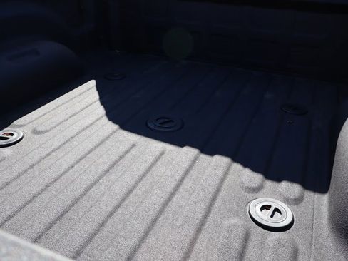 Used 2025 RAM 2500 Laramie w/ Night Edition image 40