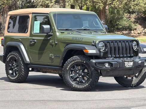 Used 2022 Jeep Wrangler Sport AWD/4WD image 2