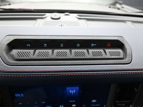 Used 2022 Ford Bronco Raptor image 21