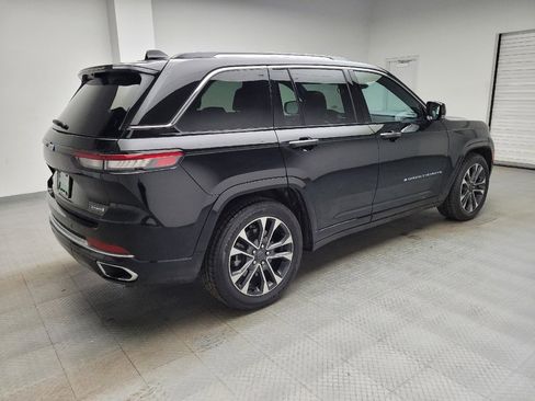 Used 2022 Jeep Grand Cherokee Overland w/ Advanced Protech Group III image 10