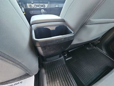 Used 2017 Toyota Tacoma SR w/ Tow Package AWD/4WD image 32